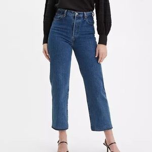 Levi Strauss Ribcage Straight Ankle Jean